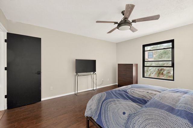 2925 Calle del Res, Santa Fe, NM 87505