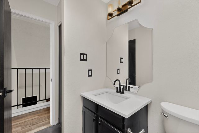 2925 Calle del Res, Santa Fe, NM 87505