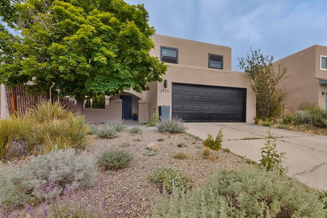 2925 Calle del Res, Santa Fe, NM 87505