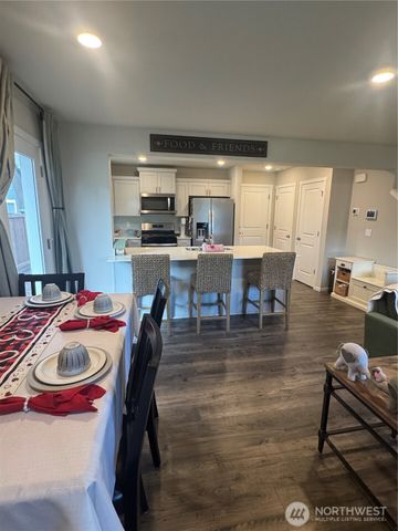 3901 Hyde Loop NE, Olympia, WA 98506