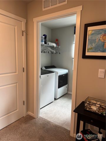 3901 Hyde Loop NE, Olympia, WA 98506