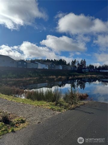 3901 Hyde Loop NE, Olympia, WA 98506