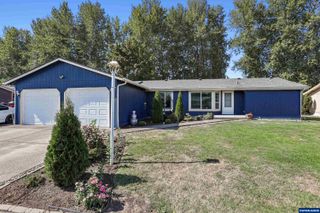 914 James St, Independence, OR 97351