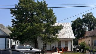 1915 N Interstate 35, San Antonio, TX 78208
