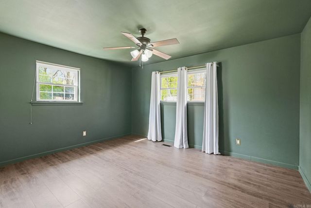 1026 S Claremont Ave, Sherwood, AR 72120