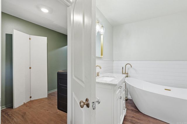 1026 S Claremont Ave, Sherwood, AR 72120