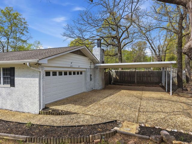 1026 S Claremont Ave, Sherwood, AR 72120