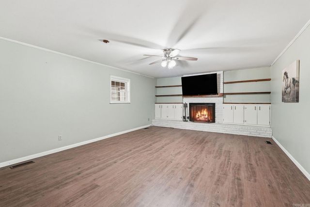 1026 S Claremont Ave, Sherwood, AR 72120