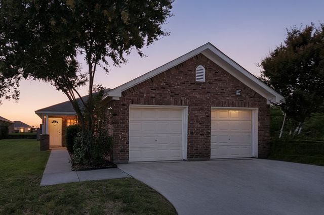 1709 Novella Court, Fort Worth, TX 76134