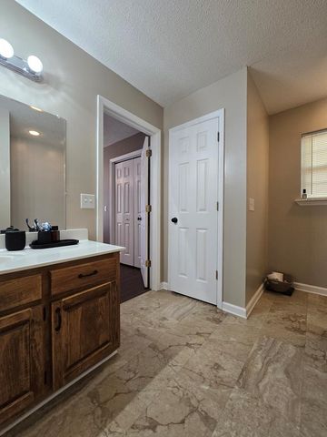 1664 Farley Drive, Tunnel Hill, GA 30755