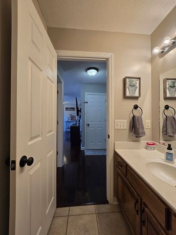 1664 Farley Drive, Tunnel Hill, GA 30755