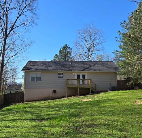 1664 Farley Drive, Tunnel Hill, GA 30755