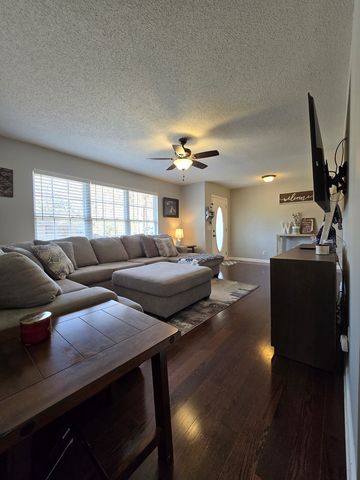 1664 Farley Drive, Tunnel Hill, GA 30755