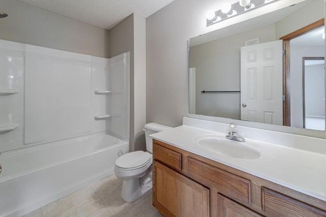 17347 Wilderness Trail SE, Prior Lake, MN 55372