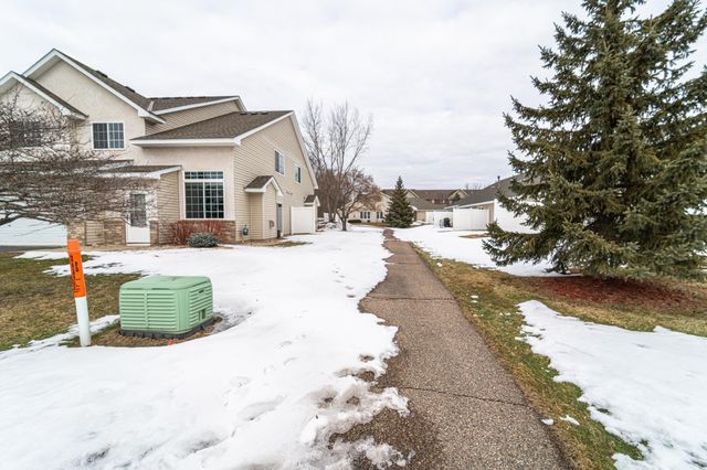 17347 Wilderness Trail SE, Prior Lake, MN 55372