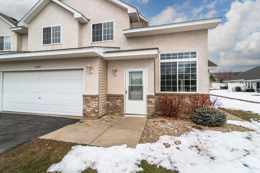 17347 Wilderness Trail SE, Prior Lake, MN 55372