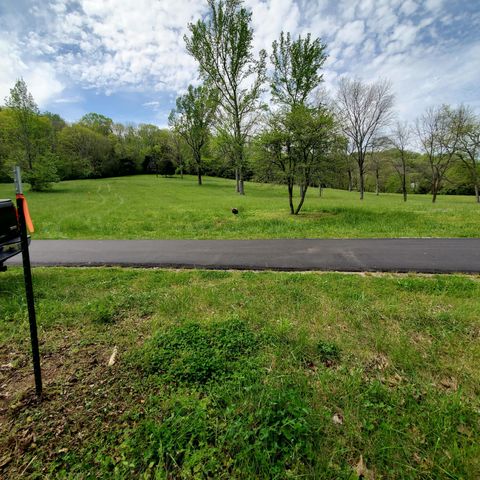 7412 River Road Pike, Nashville, TN 37209