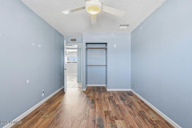 3202 W ACAPULCO Lane, Phoenix, AZ 85053