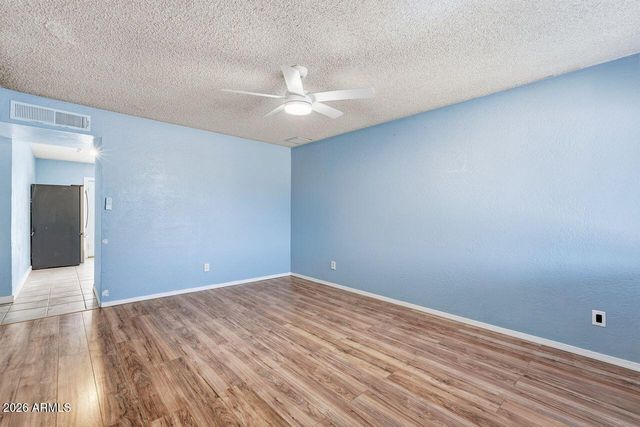 3202 W ACAPULCO Lane, Phoenix, AZ 85053