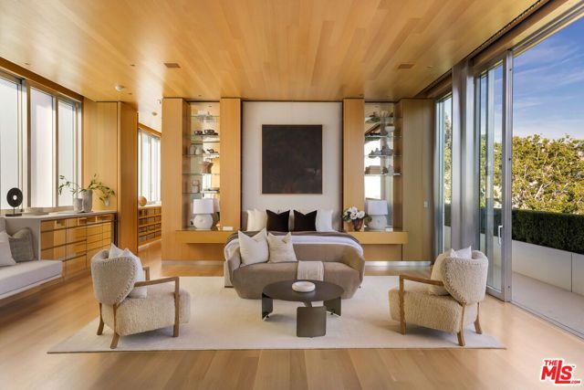 1261 Angelo Drive, Beverly Hills, CA 90210