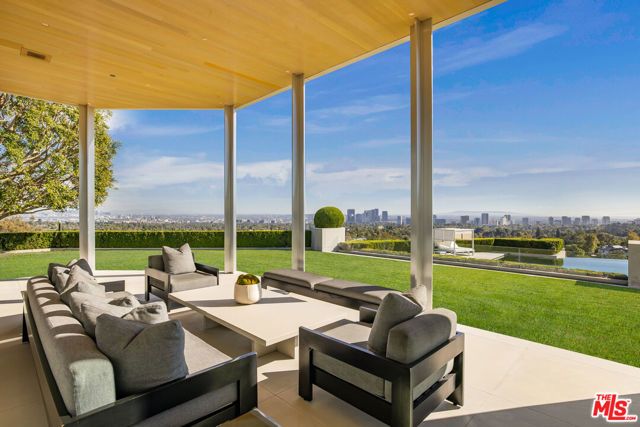 1261 Angelo Drive, Beverly Hills, CA 90210