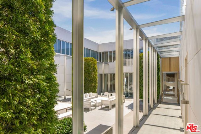 1261 Angelo Drive, Beverly Hills, CA 90210