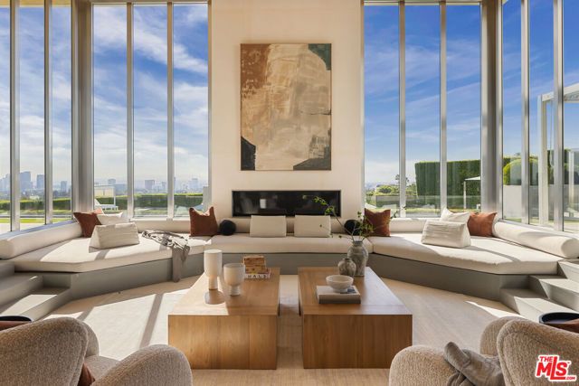 1261 Angelo Drive, Beverly Hills, CA 90210