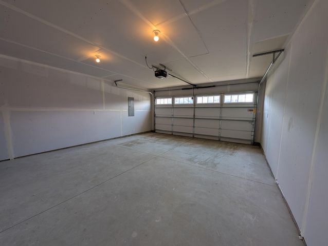 10520 Goodview Avenue S, Cottage Grove, MN 55016