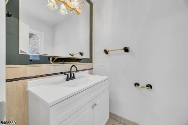 127 Stockton Ave, Franklin Twp., NJ 08540