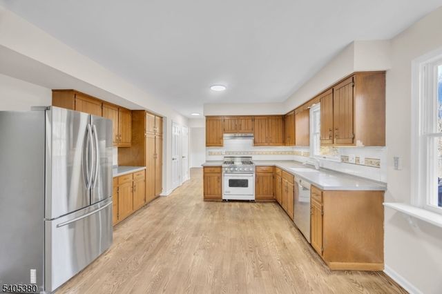 127 Stockton Ave, Franklin Twp., NJ 08540