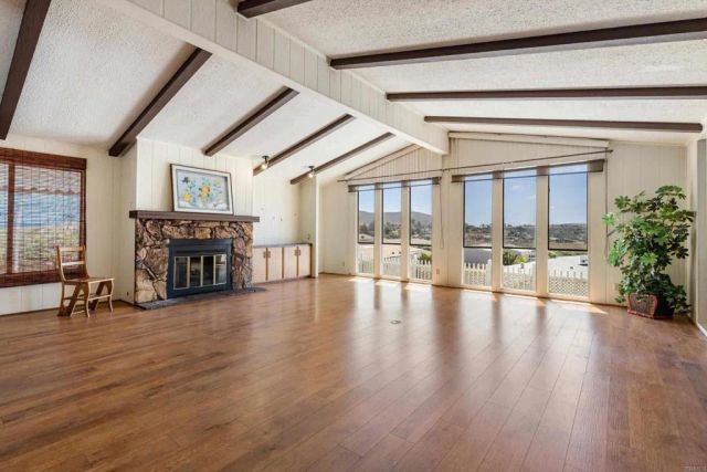 1930 W San Marcos 261, San Marcos, CA 92078