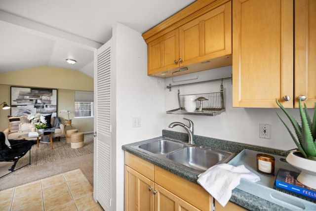 1203 Lincoln Avenue, Pacific Grove, CA 93950