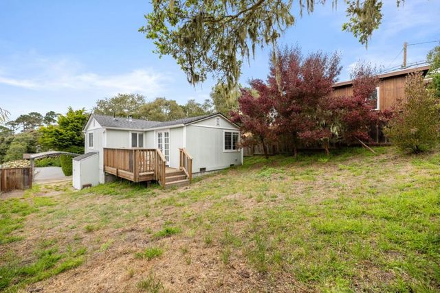 1203 Lincoln Avenue, Pacific Grove, CA 93950