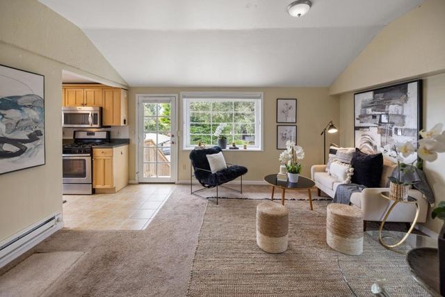 1203 Lincoln Avenue, Pacific Grove, CA 93950