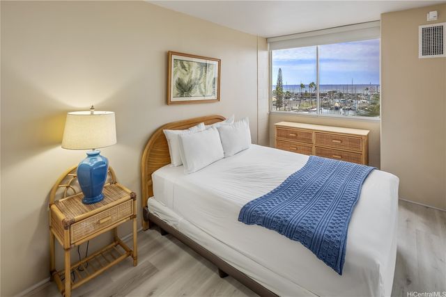 1765 Ala Moana Boulevard 682, Honolulu, HI 96815