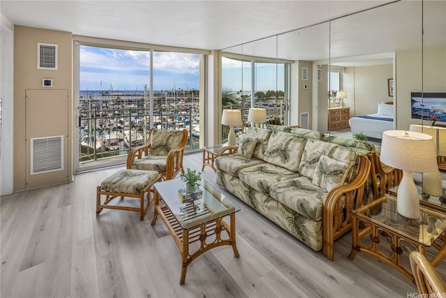 1765 Ala Moana Boulevard 682, Honolulu, HI 96815