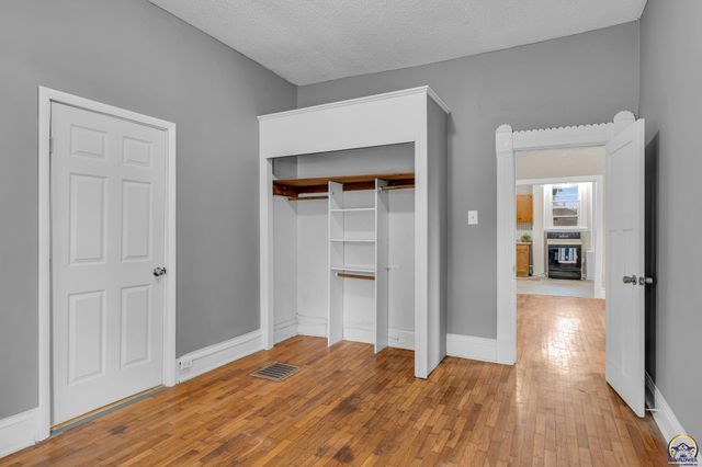 731 SW Lincoln ST, Topeka, KS 66606