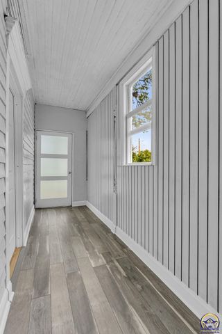 731 SW Lincoln ST, Topeka, KS 66606