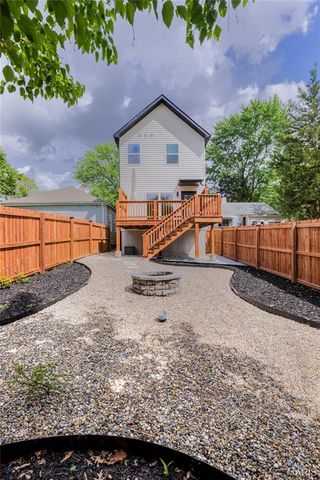 3215 Jasper Park, St Louis, MO 63139