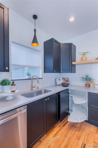 3215 Jasper Park, St Louis, MO 63139