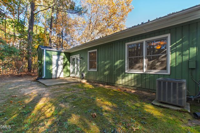 27 Sunflower Court, Durham, NC 27713