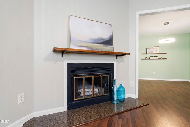 27 Sunflower Court, Durham, NC 27713