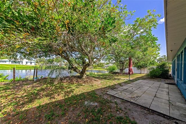 1312 73RD STREET NW, Bradenton, FL 34209