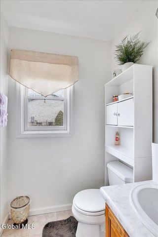 564 Snyders Lake Road, North Greenbush, NY 12198