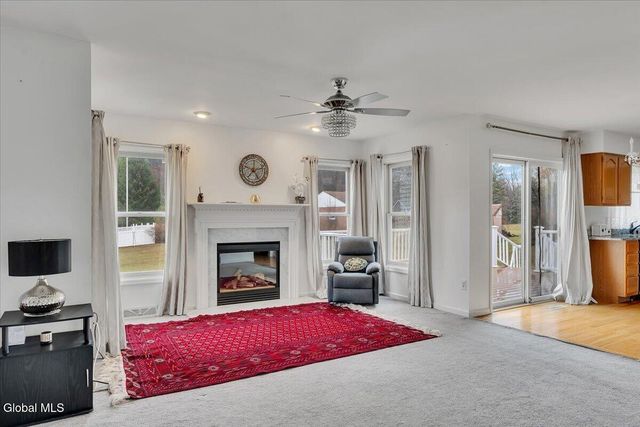 564 Snyders Lake Road, North Greenbush, NY 12198