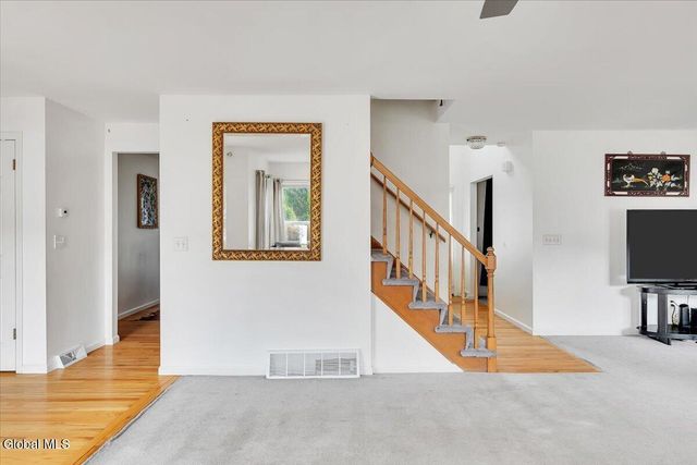 564 Snyders Lake Road, North Greenbush, NY 12198