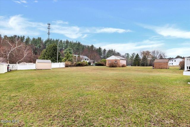 564 Snyders Lake Road, North Greenbush, NY 12198