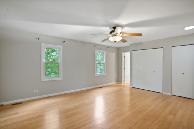 545 Ridgefield Drive, Roselle, IL 60172