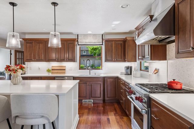 126 Courtland Street, Excelsior, MN 55331