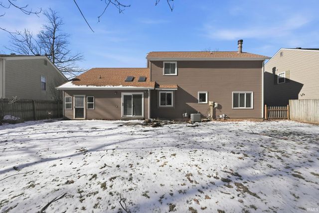 4918 Oak Creek Court, Fort Wayne, IN 46835